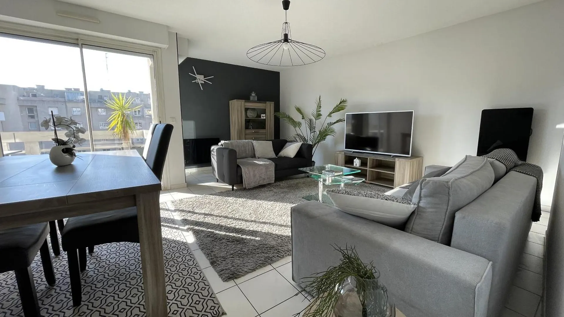 Appartement Spacieux - Vue Notre Dame De La Garde - Terrasse - Wifi Marseilles 0*,